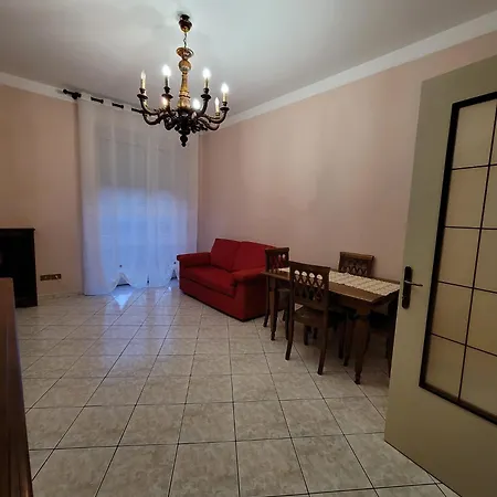 Galileo Ferraris, Apartment *