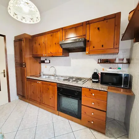 Galileo Ferraris, Apartmán *