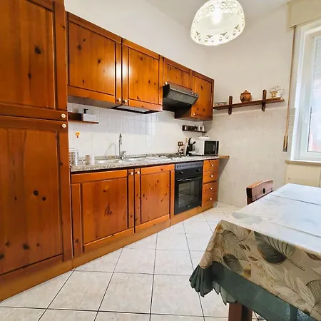 Galileo Ferraris, Lägenhet *